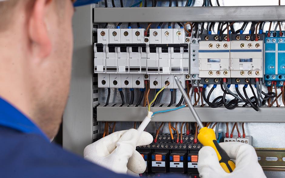 électricien d'urgence Breuillet