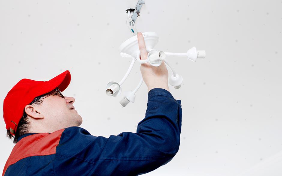 électricien de maintenance Breuillet